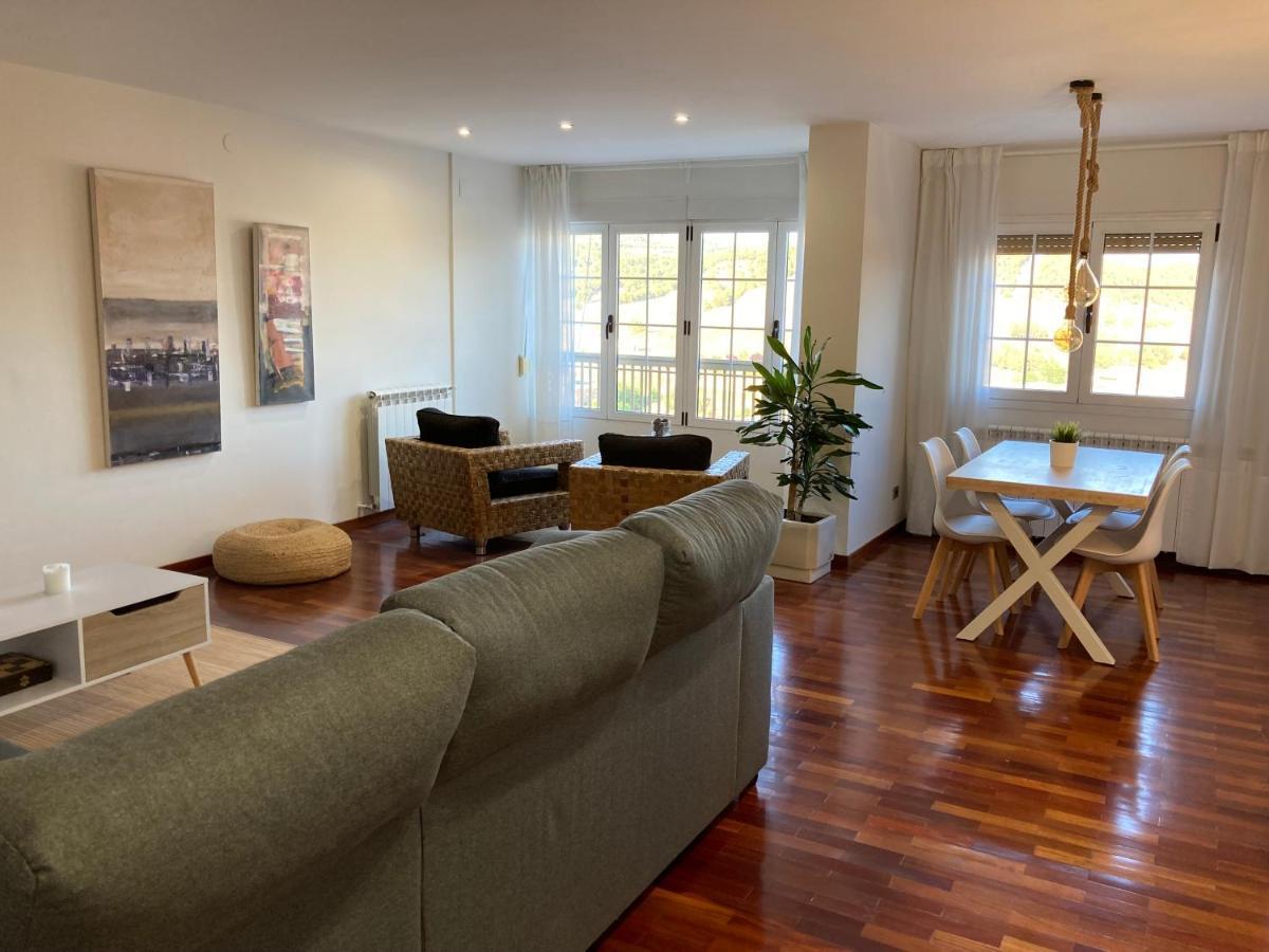Teruelhome IV Atico Con Vistas Y Aparcamiento En El Centro Kültér fotó