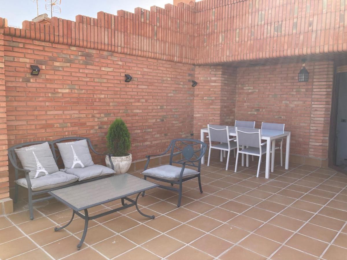 Teruelhome IV Atico Con Vistas Y Aparcamiento En El Centro Kültér fotó